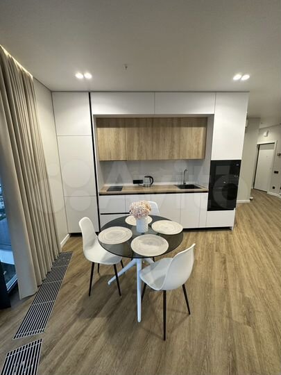 1-к. апартаменты, 52 м², 13/16 эт.