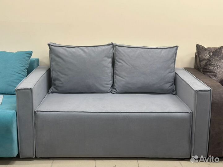 Диван в стиле 