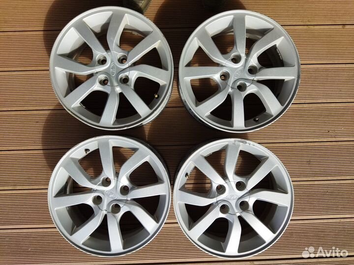 Продам литые диски R15