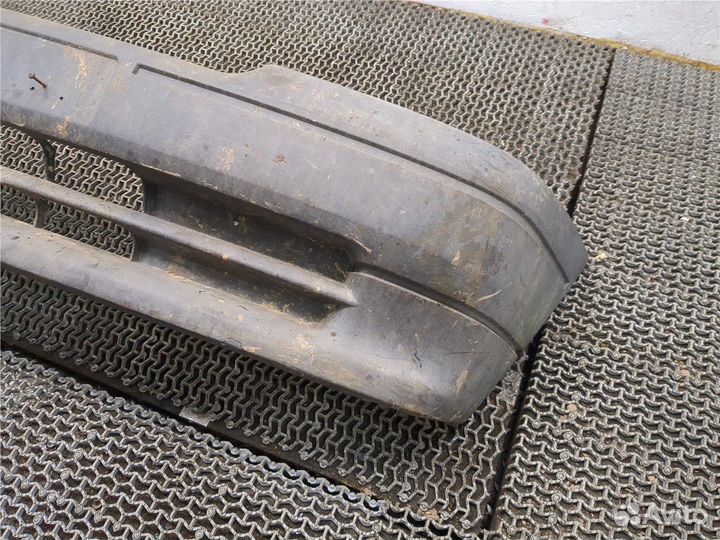 Бампер Renault Clio, 1992