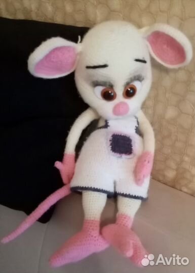 Игрушка Мышь ручной вязки
