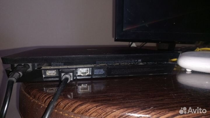 Sony PS4 slim 1tb