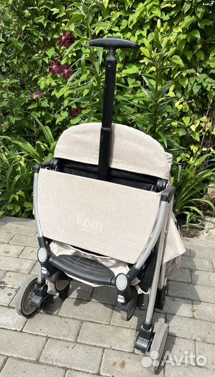 Прогулочная коляска