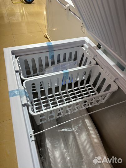 Морозильная ларь 680литровый бирюса 3 г гарантия