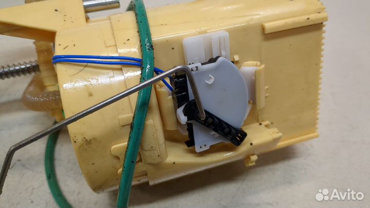 Насос топливный электрический BMW X3 F25, 2011