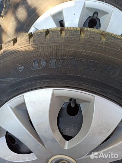 Dunlop Grandtrek Ice 02 225/65 R17