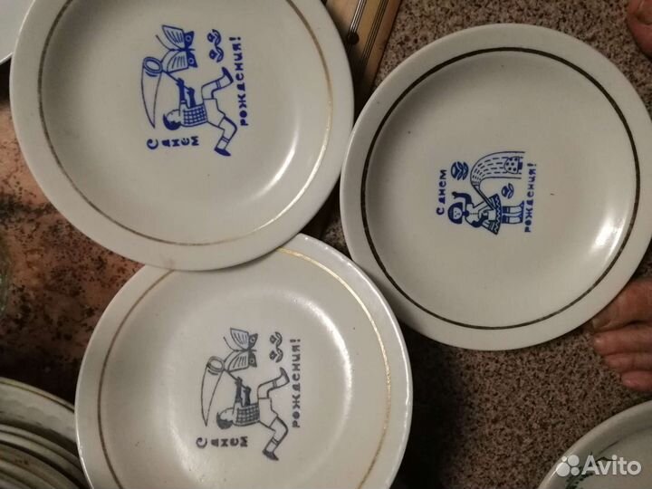 Сервиз, Тарелки, блюдца, хайта