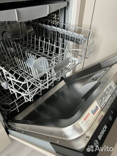 Встроенная посудомоечная машина 60 Bosch