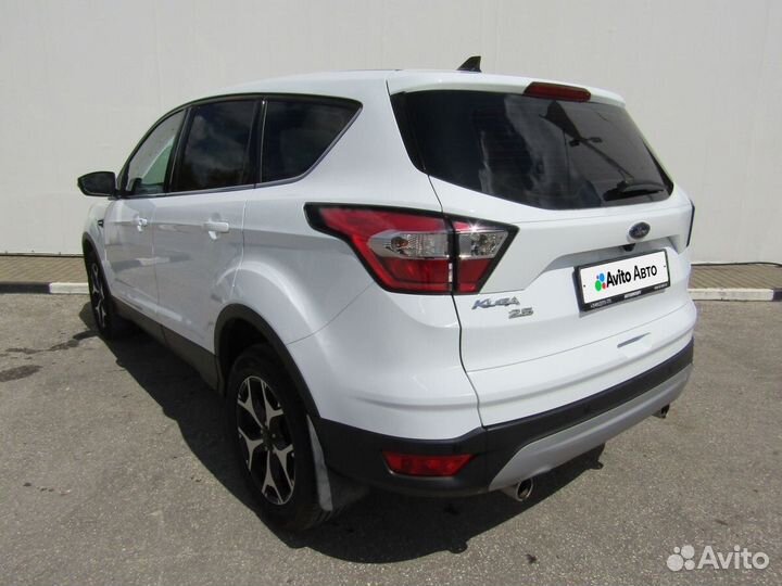 Ford Kuga 2.5 AT, 2017, 199 500 км