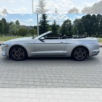 Ford Mustang 2.3 AT, 2020, 114 000 км, с пробегом, цена 3 250 000 руб.