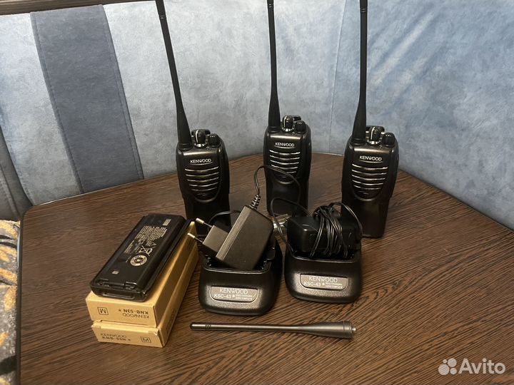 Kenwood TK-3306 M-UHF2 комплект