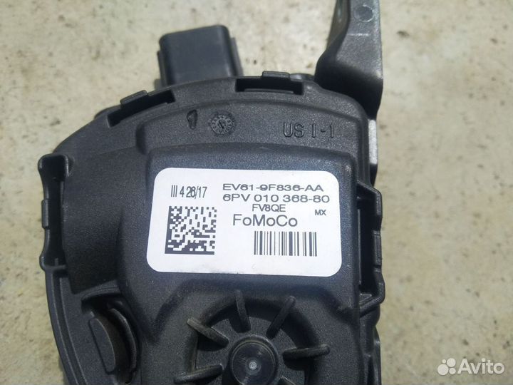 Педаль газа Форд Фокус 3 Ford Focus 3