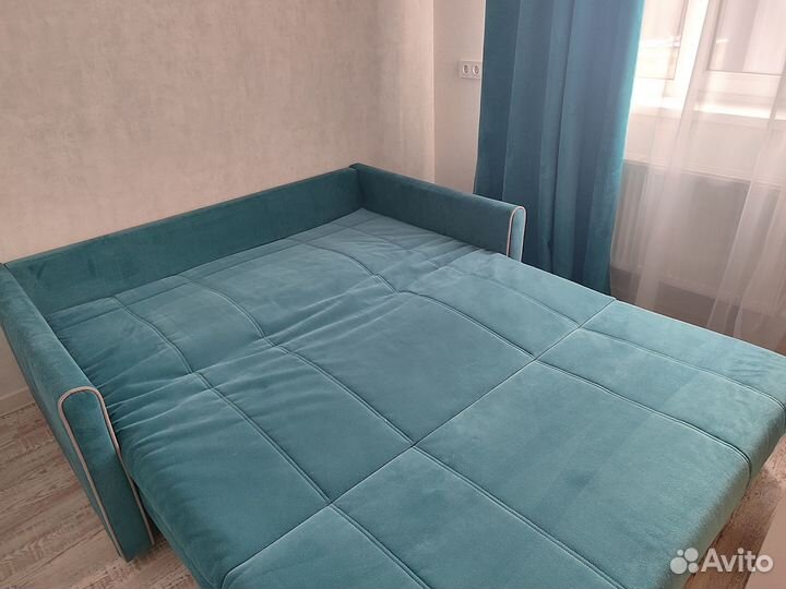 Диван прямой раскладной бу