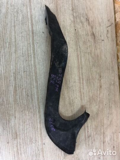 Водосток задний Mercedes-Benz E-Класс