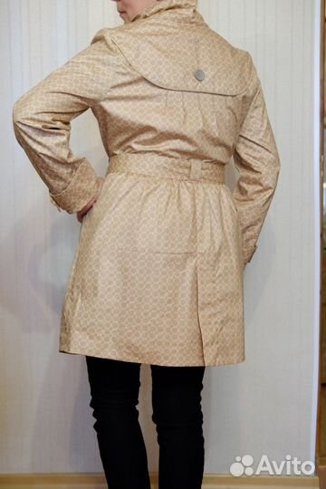 Новый непромокаемый плащ