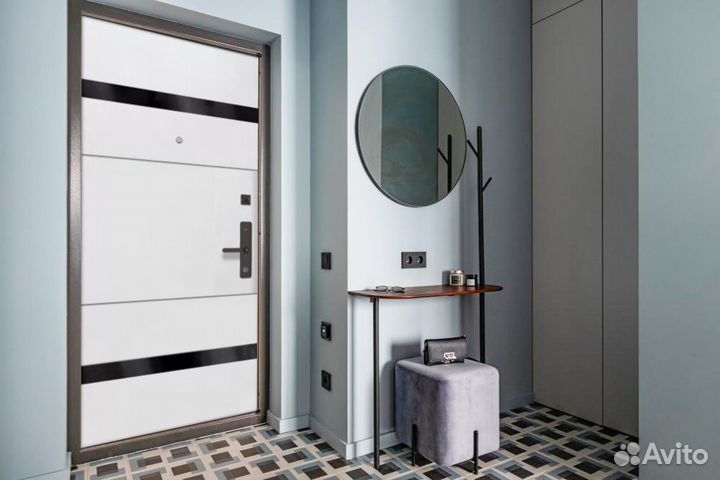 Входная дверь в квартиру с доставкой