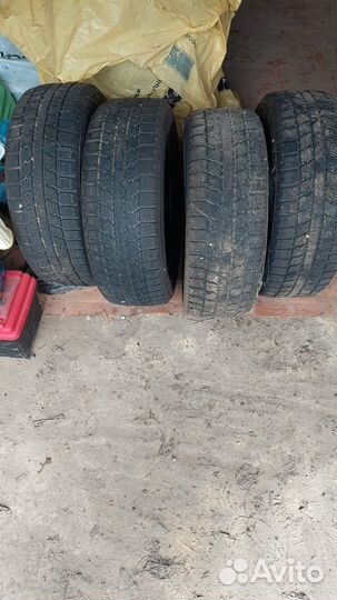 Toyo Observe GSi-5 215/60 R16