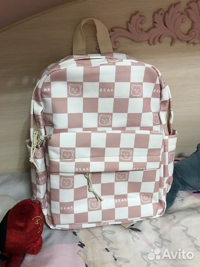 Рюкзак для девочки новый