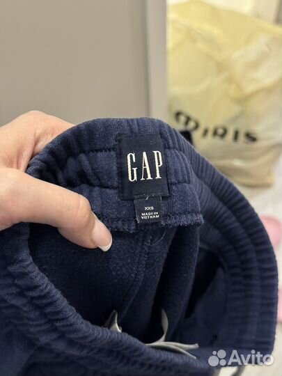 Спортивные штаны gap