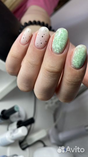 Маникюр педикюр