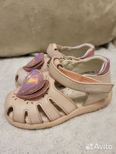 Сандалии для девочки
