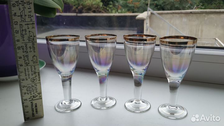 Рюмки. Радужное стекло. Винтаж гдр. Комплект из 5ш