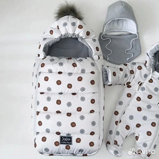 Зимний комплект на выписку с комбинезоном