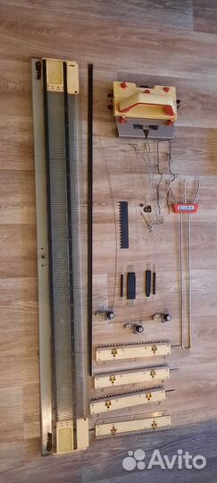 Вязальная машина Нева 4-1