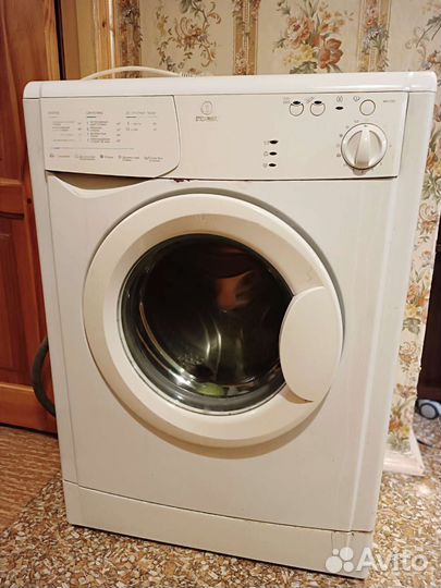 Стиральная машина б/у Indesit