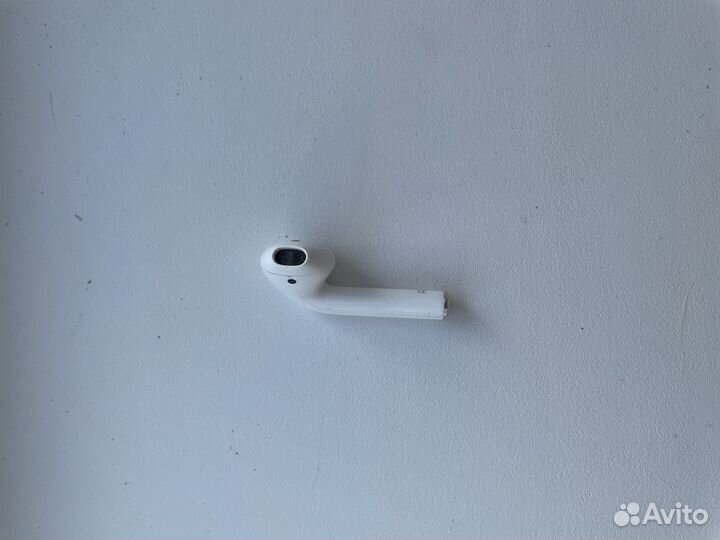 Наушник airpods правый оригинал
