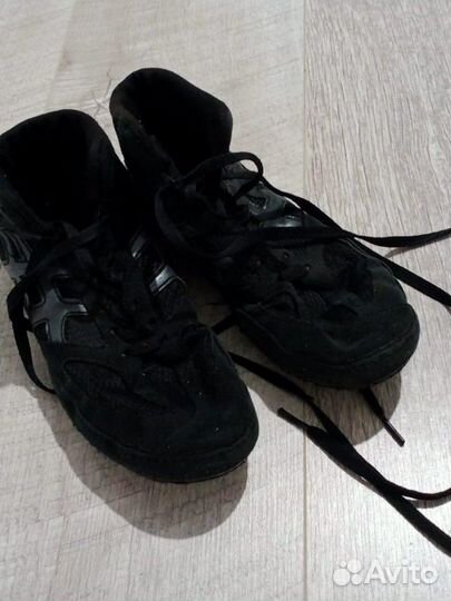 Боксерки и борцовки