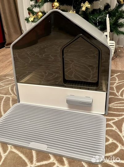 Закрытый туалет для кошек