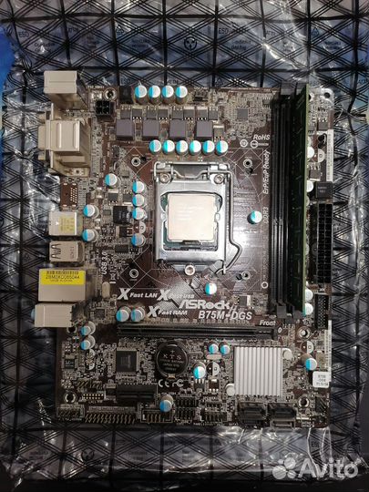 Комплект материнская плата i3 3220