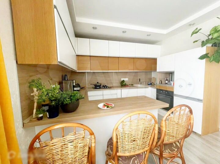 Коттедж 210 м² на участке 9 сот.