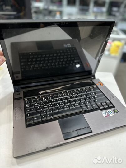 Lenovo y530