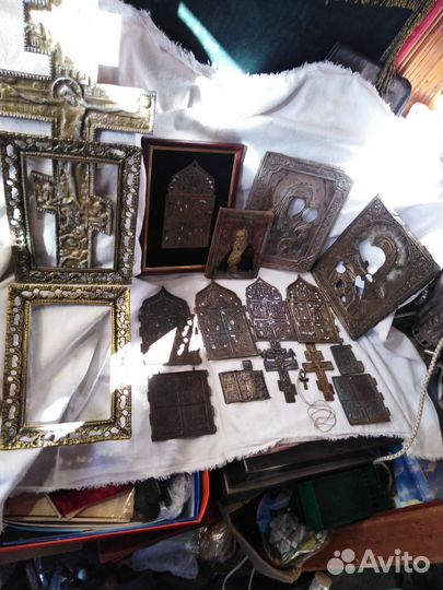 Икона, крестики. Пластика, рамки. Латунь
