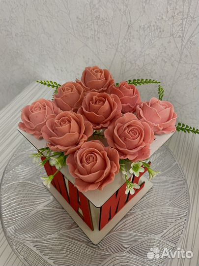 Букетик в колбах маме подарок