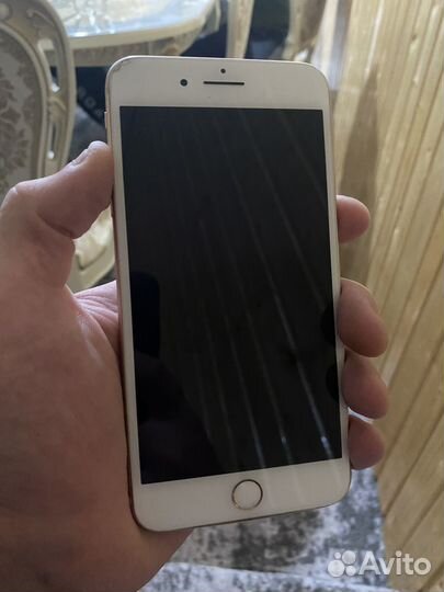 Телефон iPhone 8 plus
