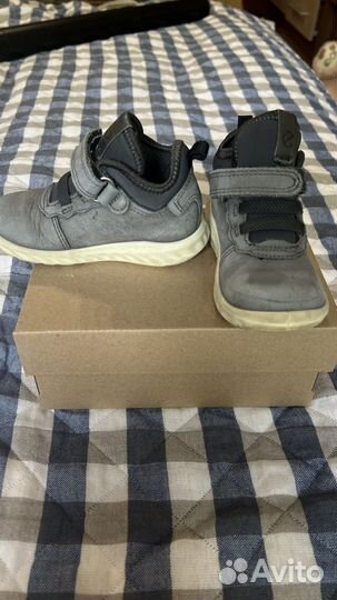 Ботинки детские 22 размер