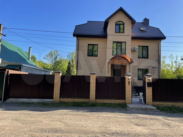 Дом 320 м² на участке 9 сот.