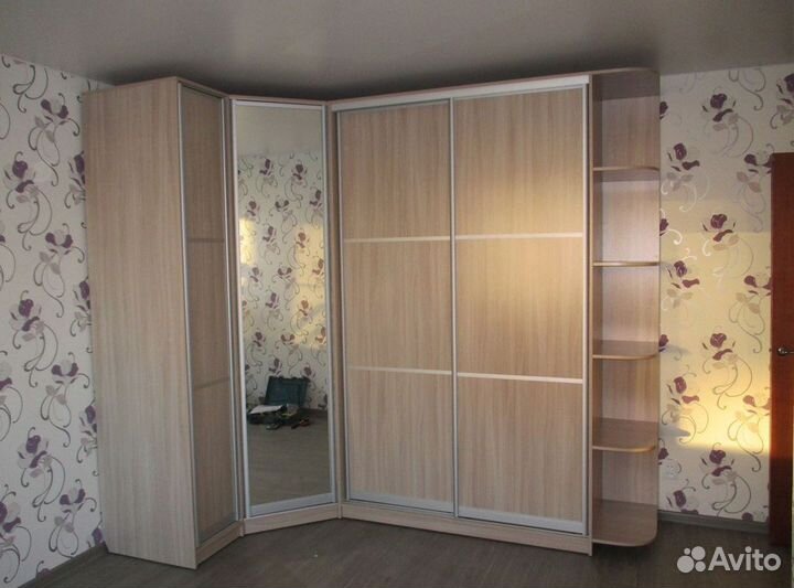 Шкаф стенка