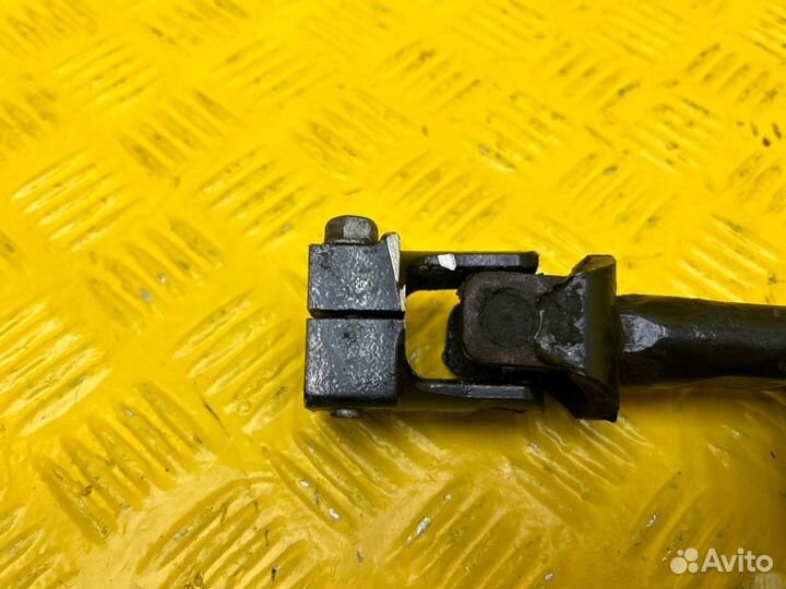 Рулевой карданчик Jeep Liberty/Cherokee KJ 2.8 ENR