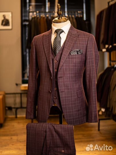 Мужской классический костюм