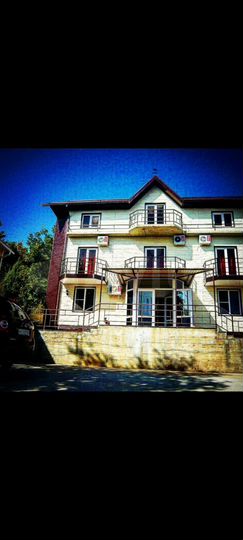 Дом 270 м² на участке 6 сот.