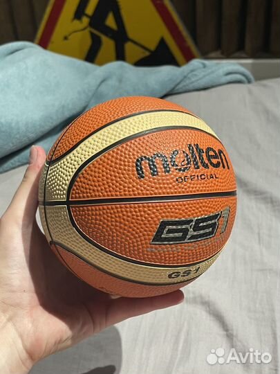 Баскетбольный мяч molten 1 сувенирный или детский