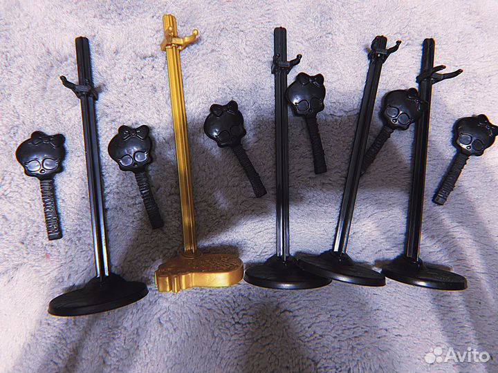 Подставки для кукол монстер хай и эвер афтер хай