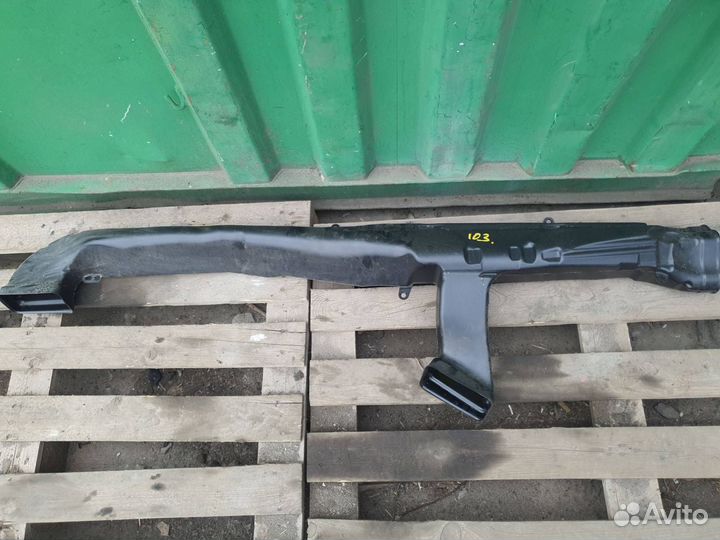 Воздуховод печки Volvo FH 2014 84033008