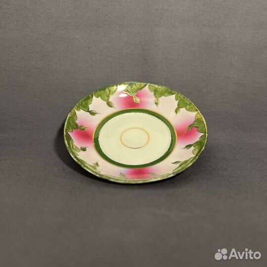 Блюдце Кузнецов