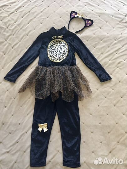 Новогодний костюм. Кошечка. В отличном состоянии