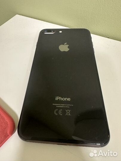 Телефон iPhone 8 plus 64